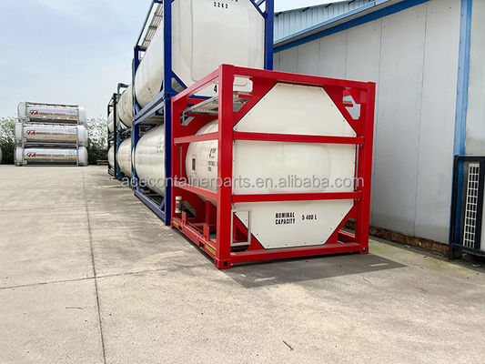 10 pieds DNV 2.7-1 Conteneur à cadre standard réservoir offshore certifié Dimensions internes l x W x H mm 7,6 à 8,2 cm3
