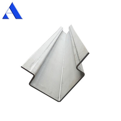 Pièces de conteneurs secs 6 mm en acier corten arrière de conteneur extérieur poste d'angle pour conteneur de fret ISO