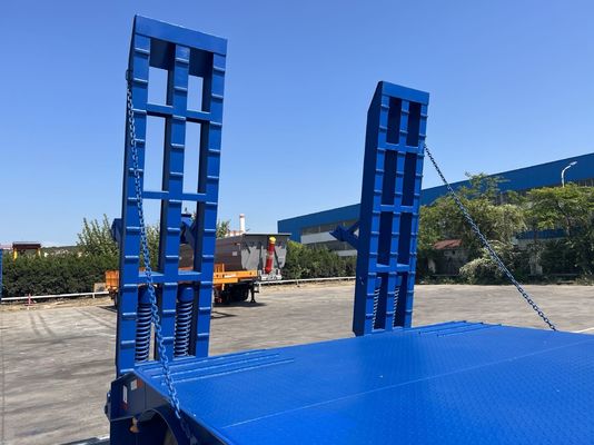 12489 x 2480 x 1530 mm 2/3 essieux d'acier au carbone extensible à plat bas Lowboy semi-remorque à plat pour une charge utile maximale de 20 à 100 tonnes