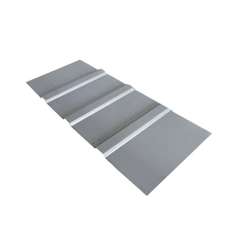 Panneau de porte de conteneur de fret de fret sec de 20 pieds et 40 pieds, en acier corten de 2,0 mm, avec conception personnalisable et suit la demande du client
