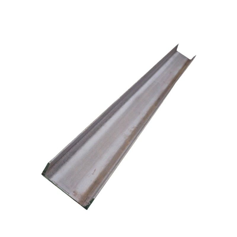 Pièces détachées pour conteneurs de transport en mer poutre de support inférieure acier corten 4,0 mm 4,5 mm membre transversale de conteneur pour pièces de conteneur